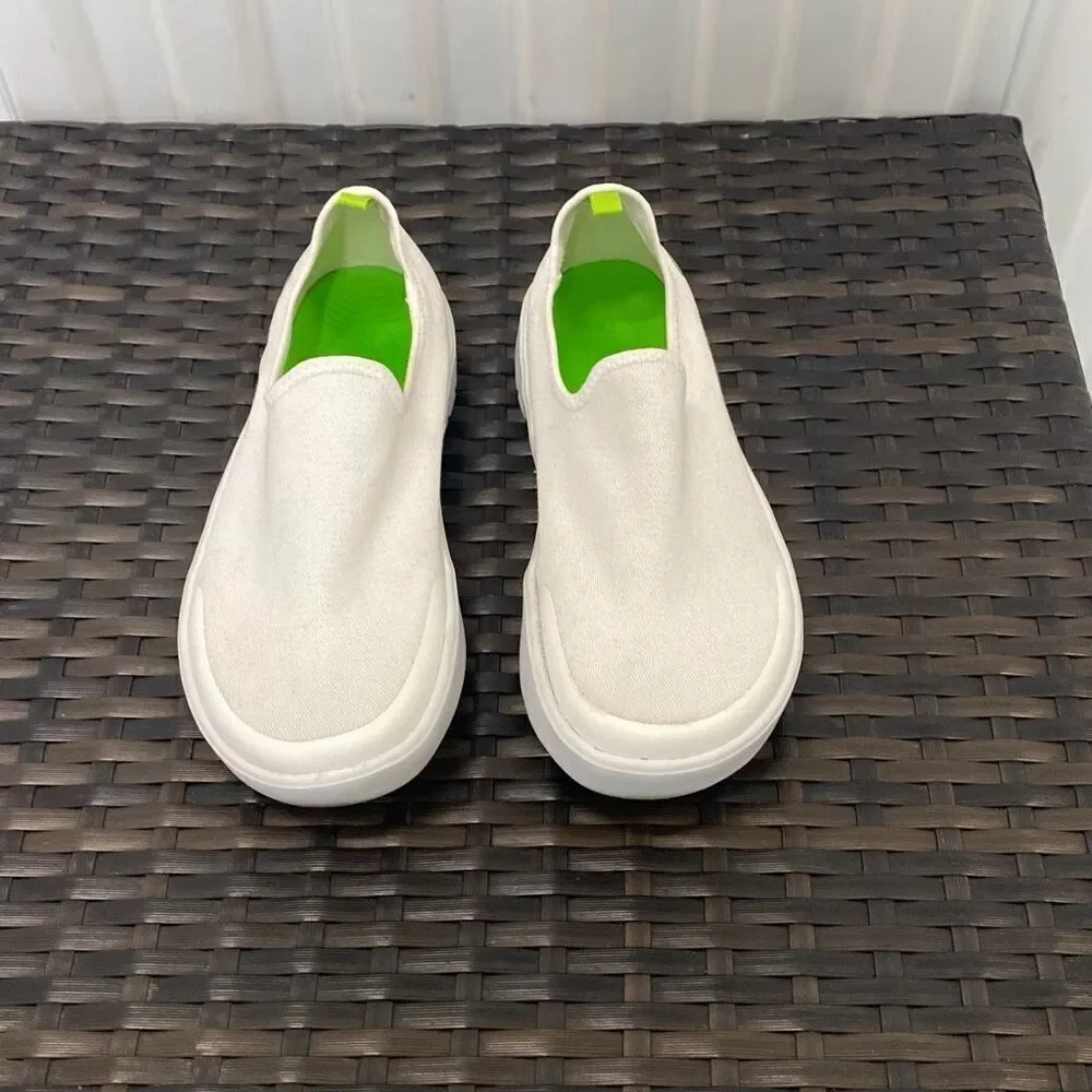 Oofos Sneakers women’s size 7